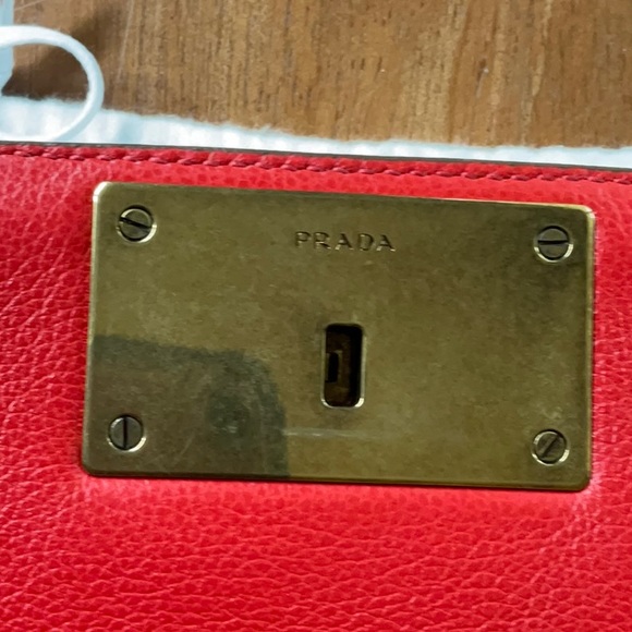 Prada shoulder crossbody leopard trim with key inc.red - Picture 4 of 7